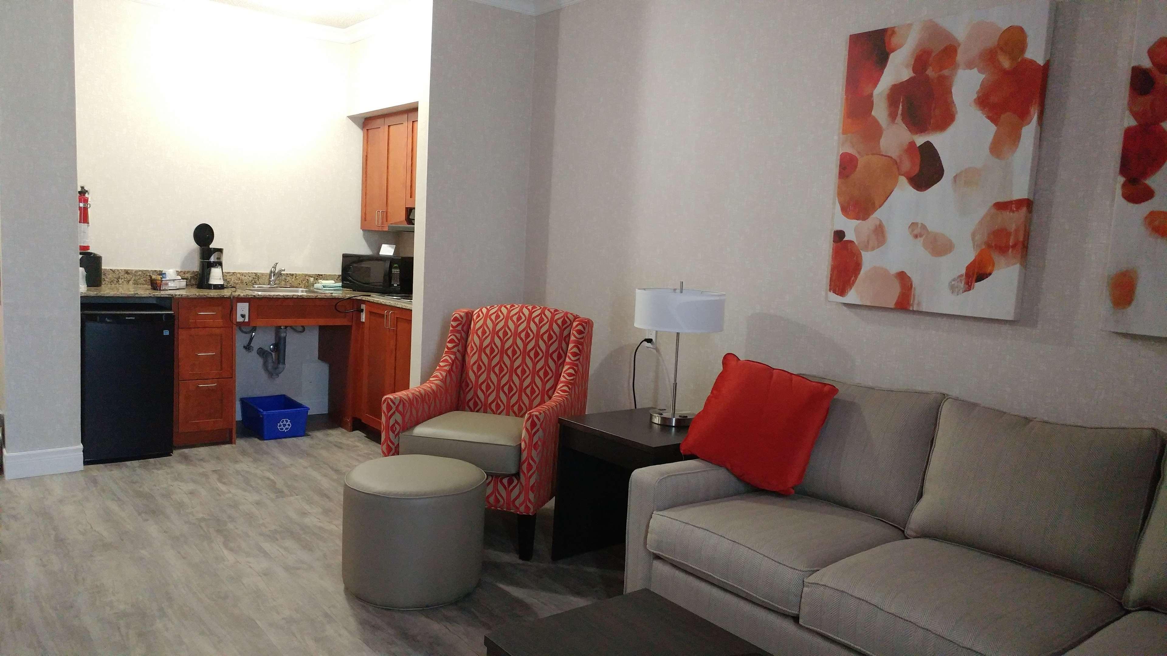 Best Western Plus Rose City Suites Welland Extérieur photo