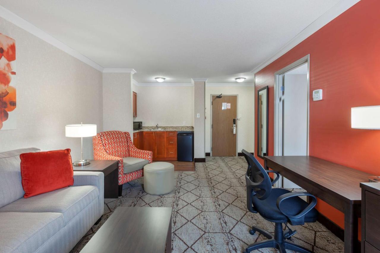 Best Western Plus Rose City Suites Welland Extérieur photo